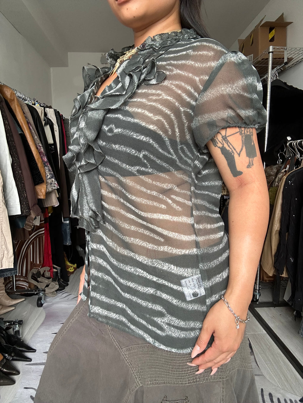 Blouse with animal print