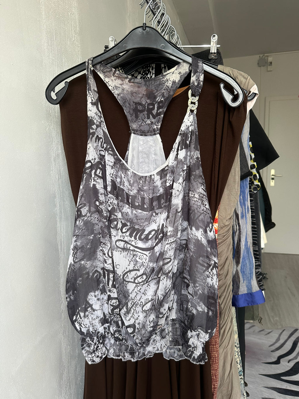 Top with prints
