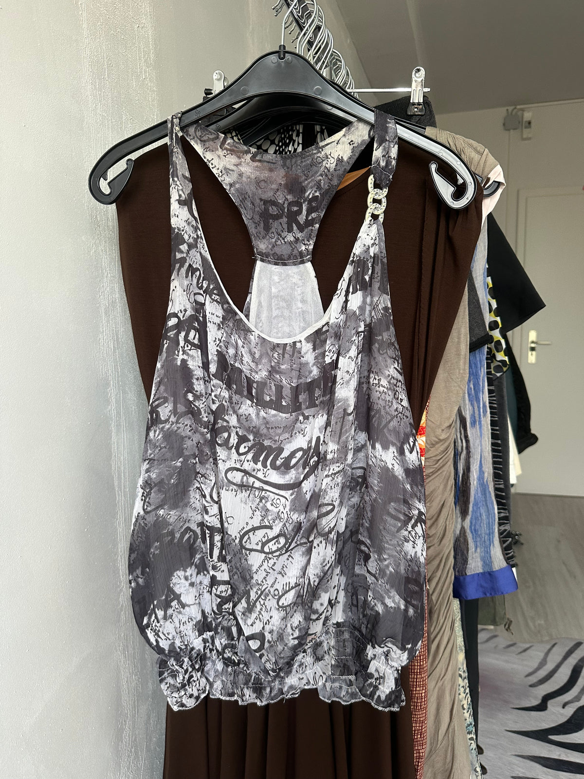 Top with prints
