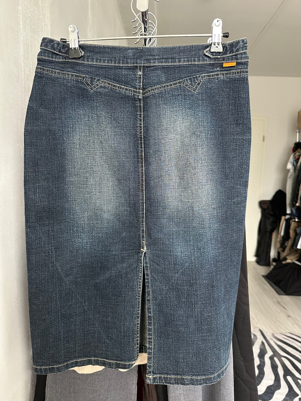 Denim midi skirt