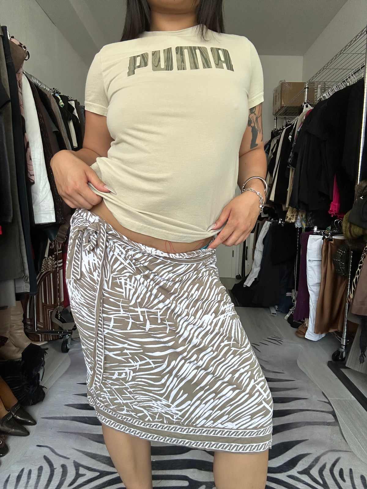 Midi skirt with prints