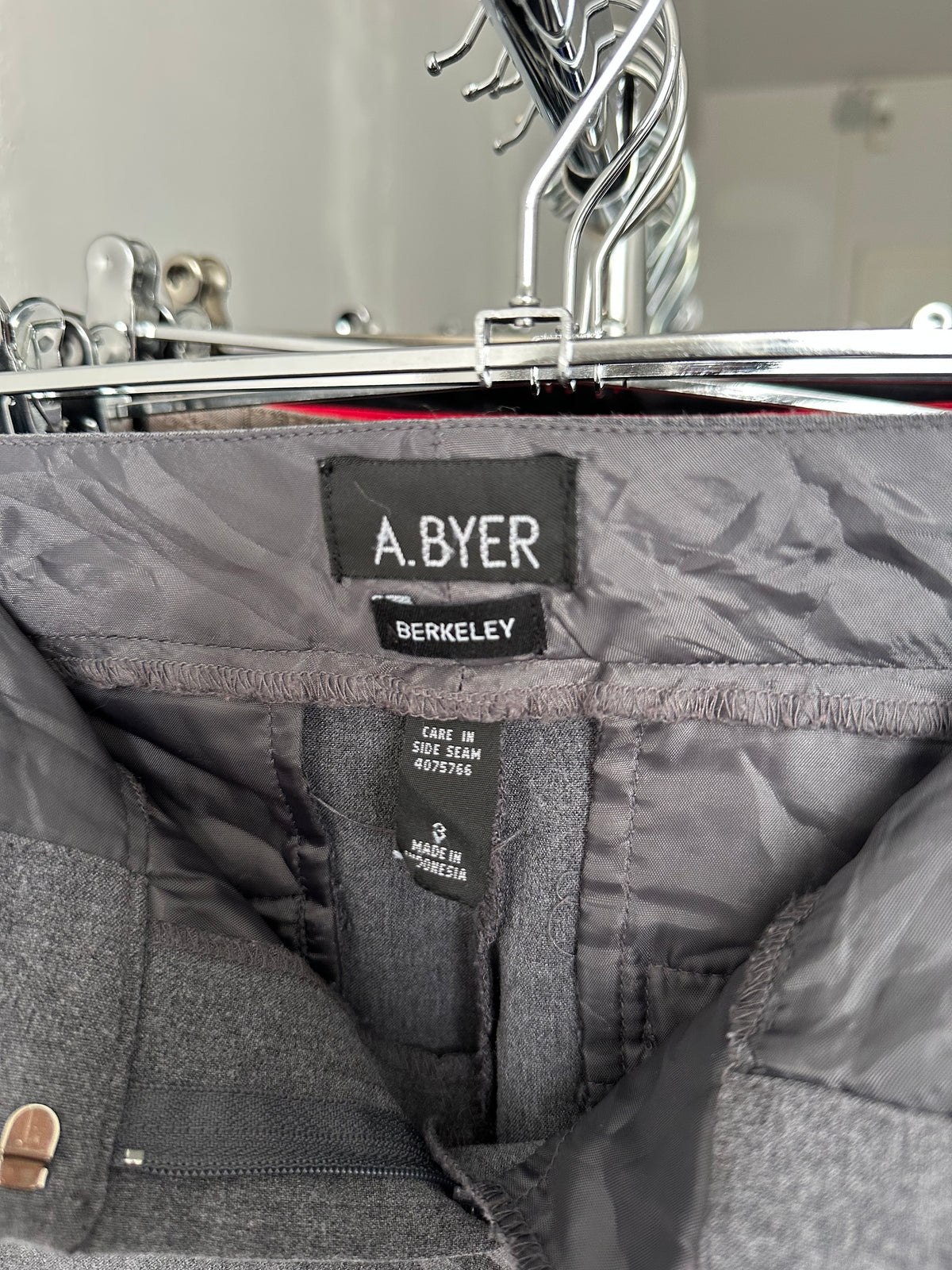 Midwaist pants