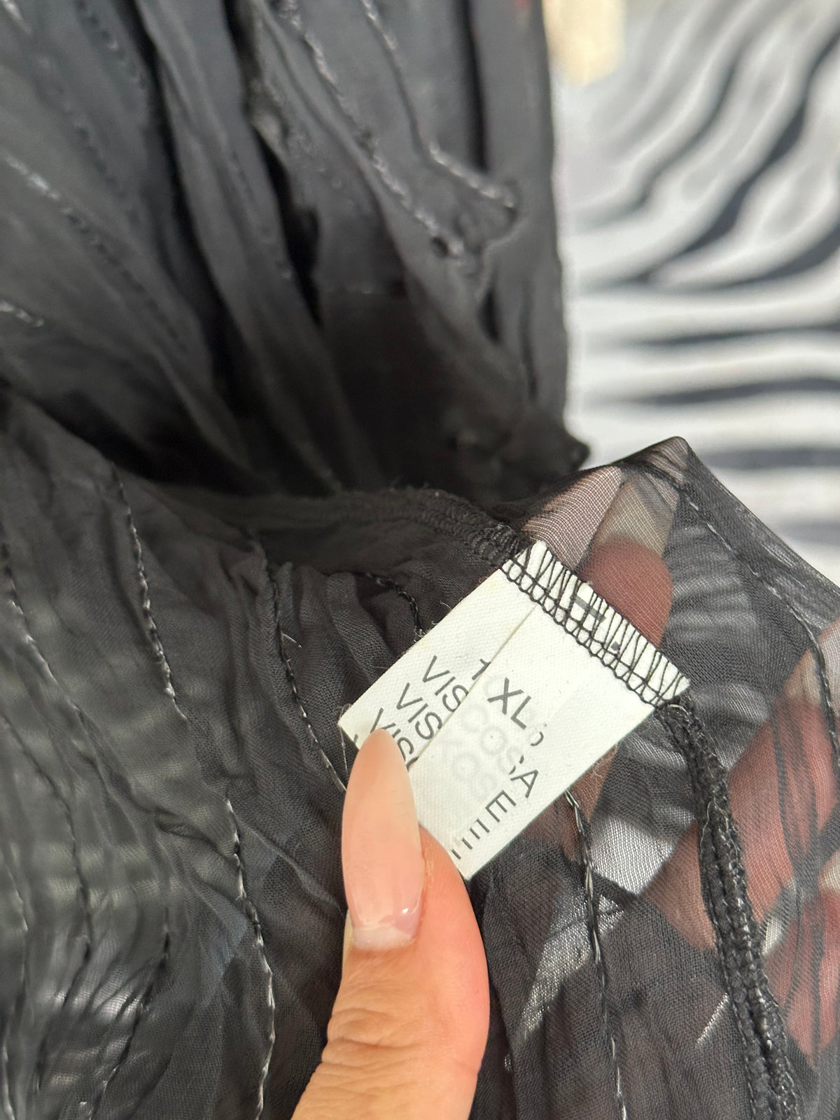 See-through blouse with sequin