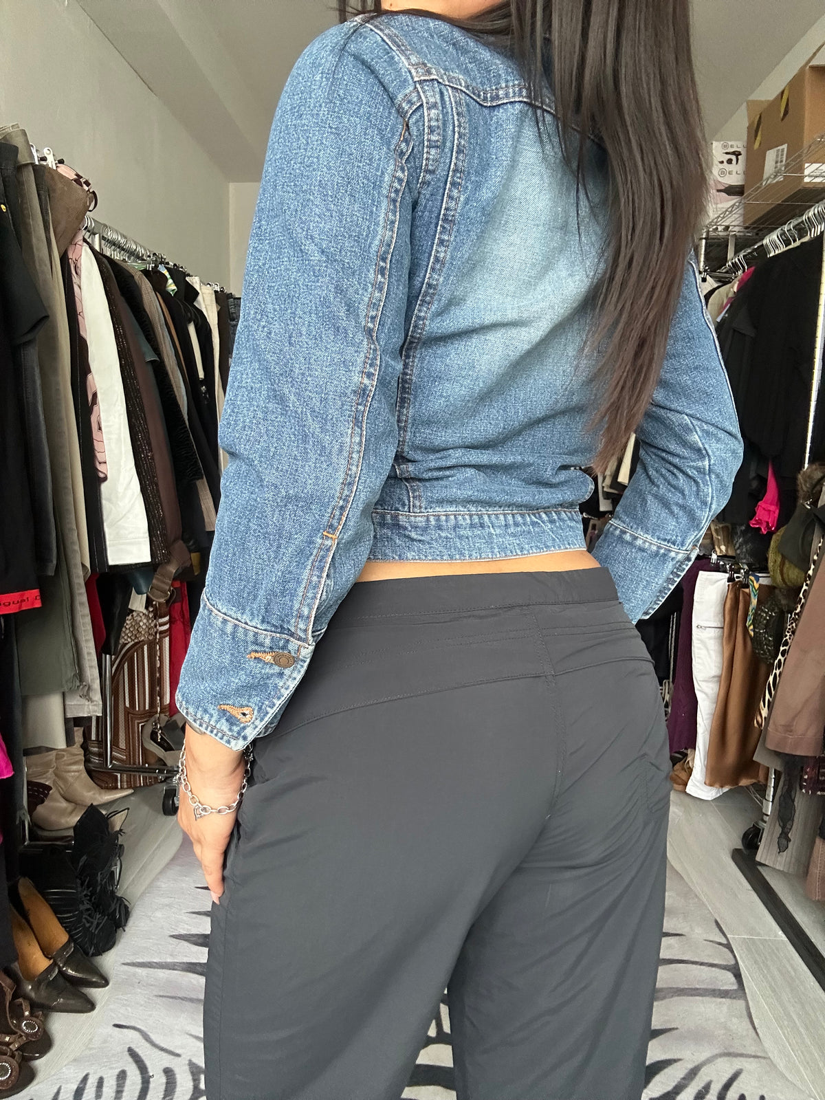 Denim jacket with zipper