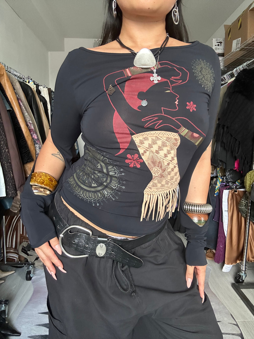 Longsleeve blouse with cut outs
