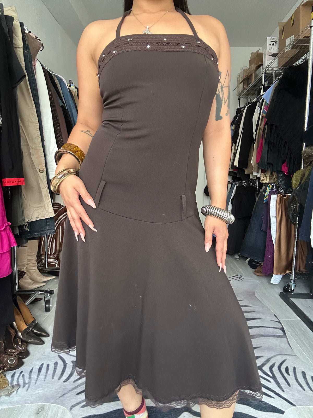 Midi dress with paillettes and laces