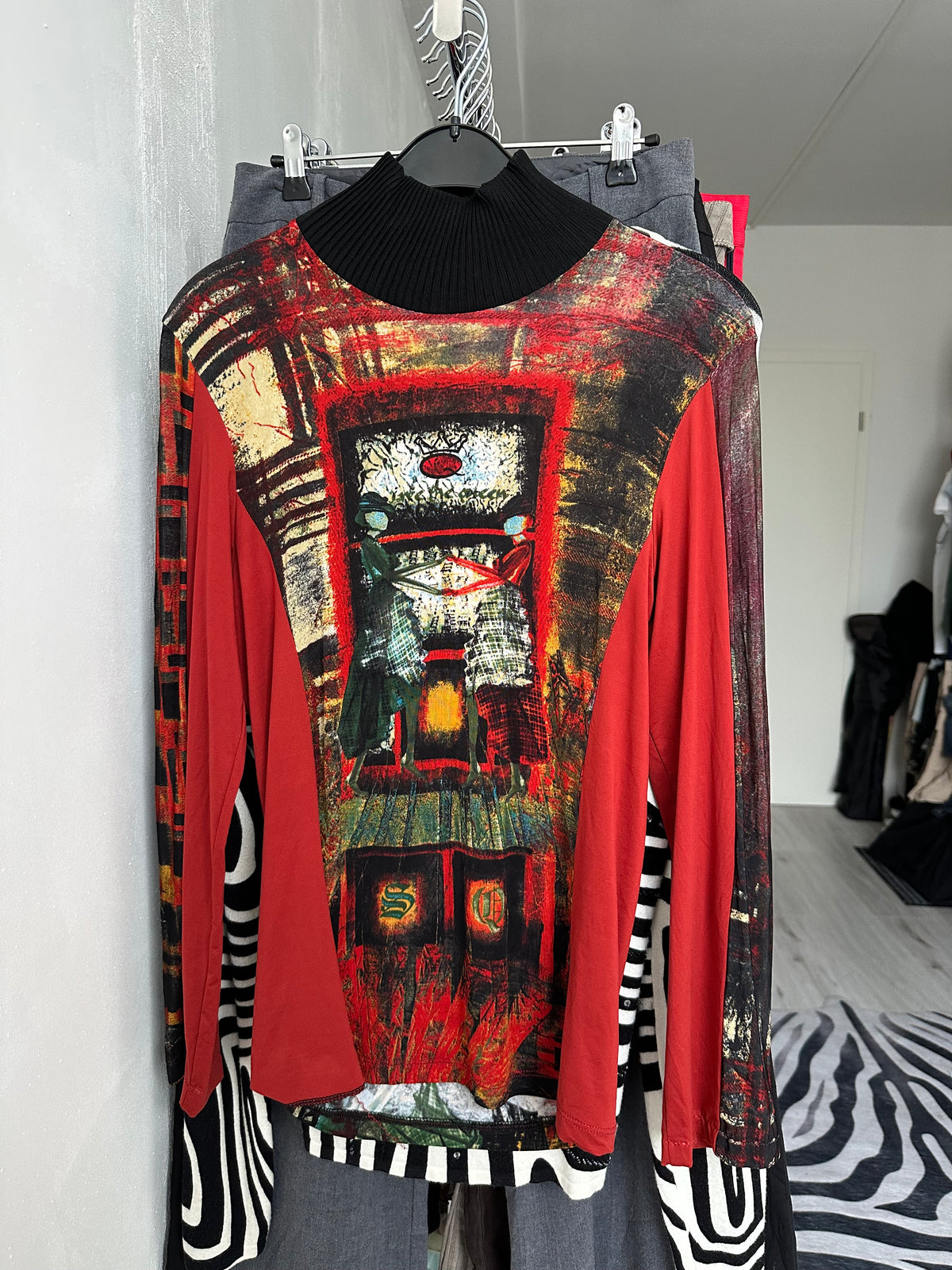 Vintage Save the Queen longsleeve blouse